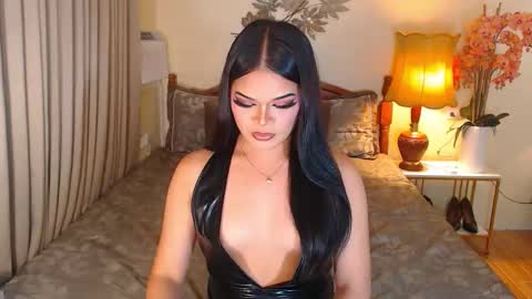 Scarlet online show from 12, 9, 2025