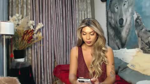 Snapshot of scarlet_ts69 chatting on 27, 1, 2025 scarlet online show from 27, 1, 2025