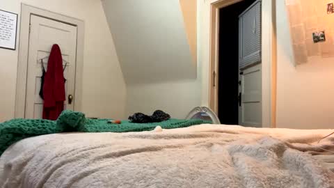 scarletbean online show from 22, 2, 2025