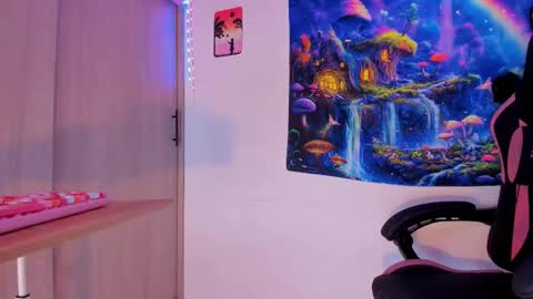 Scarlet online show from 26, 2, 2026