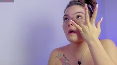 Snapshot of scarleth_owens1 chatting on 28, 12, 2024 online show from 28, 12, 2024