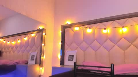 scarlethbigbug online show from 17, 1, 2026