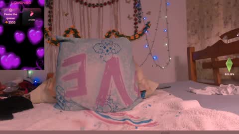 Snapshot of scarlethh_hott chatting on 20, 12, 2024 scarlethh hott online show from 20, 12, 2024
