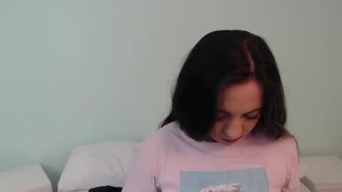 scarlet  online show from 20, 3, 2026