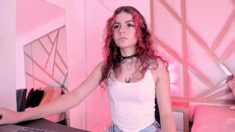 Snapshot of scarletpunk_ chatting on 10, 12, 2024 Scarlet online show from 10, 12, 2024