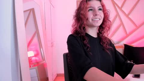 Snapshot of scarletpunk_ chatting on 25, 12, 2024 Scarlet online show from 25, 12, 2024