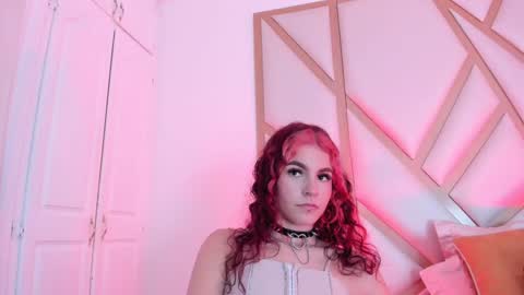 Snapshot of scarletpunk_ chatting on 9, 1, 2025 Scarlet online show from 9, 1, 2025