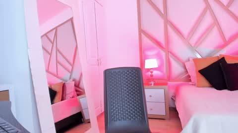 Snapshot of scarletpunk_ chatting on 10, 1, 2025 Scarlet online show from 10, 1, 2025