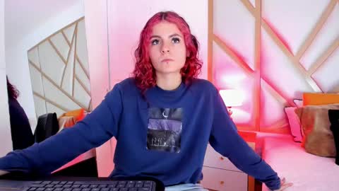 Snapshot of scarletpunk_ chatting on 10, 2, 2025 Scarlet online show from 10, 2, 2025