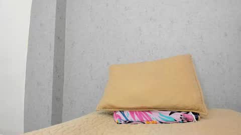 Scarlett 3 online show from 6, 1, 2026