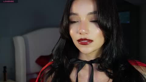 juli online show from 21, 10, 2025