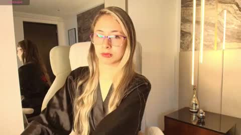 Scarlett  online show from 20, 3, 2026