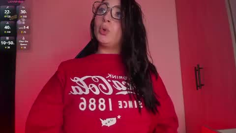 Snapshot of scarlett_collins_ chatting on 10, 7, 2026 SCARLETT COLLINS online show from 10, 7, 2026