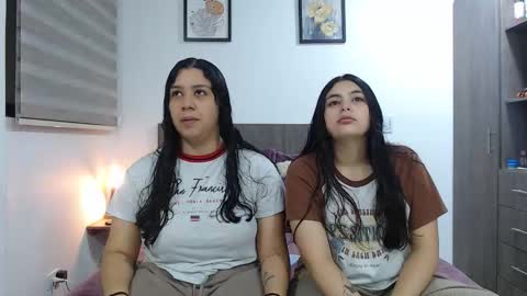 Scarlett and Jazmin online show from 28, 3, 2026