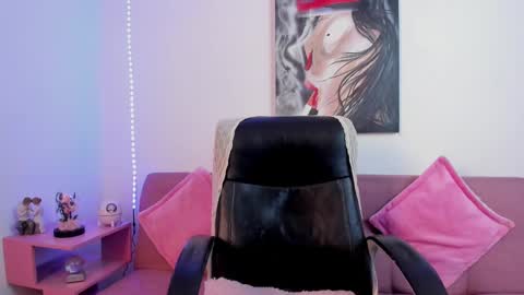  Scarlett  online show from 11, 2, 2025