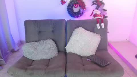 Snapshot of scarlett_mgc chatting on 27, 12, 2024 Scar Jacob online show from 27, 12, 2024