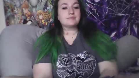 Snapshot of scarlett_rose123 chatting on 9, 1, 2026 Scarlett Rose online show from 9, 1, 2026