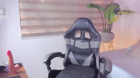 S C A  R L E T online show from 9, 1, 2026