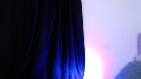 Snapshot of scarlettbrowmn chatting on 4, 3, 2025 Sara online show from 4, 3, 2025