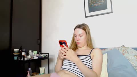 Scarlett online show from 25, 2, 2026