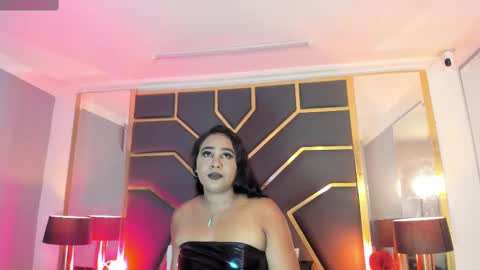 Scarlett Hot online show from 18, 9, 2025