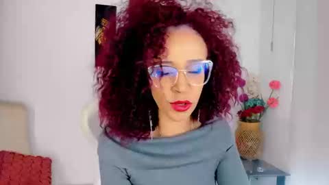 Scarlett online show from 22, 9, 2025