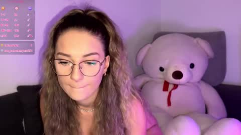 ScarlettSmithz online show from 17, 11, 2025