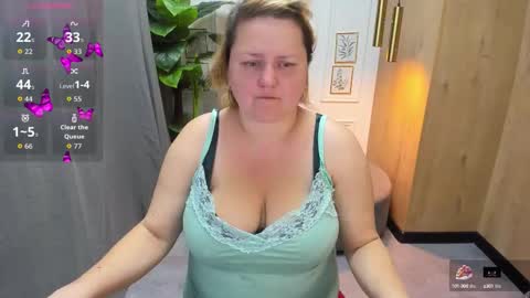 Scarlett online show from 16, 9, 2025