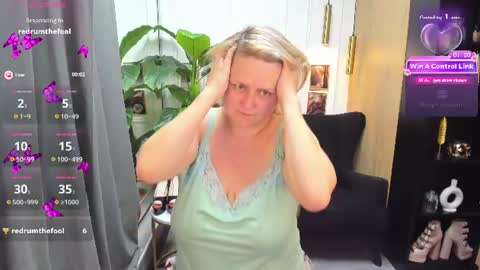 Snapshot of scarlettsoft chatting on 29, 6, 2026 Scarlett online show from 29, 6, 2026