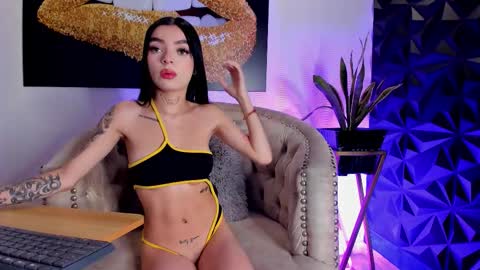Snapshot of scarlettvelvett chatting on 8, 10, 2025 Scarlet online show from 8, 10, 2025