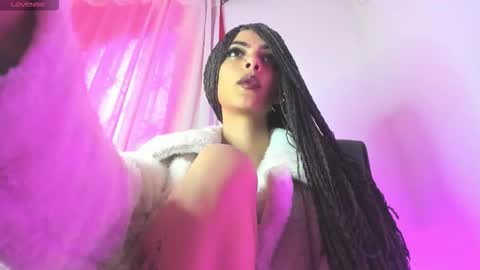 Snapshot of scarlleth_16 chatting on 1, 10, 2025 Ary online show from 1, 10, 2025