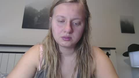 Snapshot of scartit chatting on 25, 6, 2026 ScarTit Bernhard online show from 25, 6, 2026