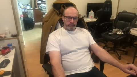 Snapshot of schief6218 chatting on 15, 2, 2026 schief6218 online show from 15, 2, 2026