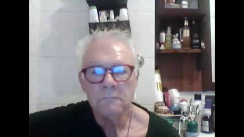 Snapshot of schizzodoro chatting on 14, 10, 2025 schizzodoro online show from 14, 10, 2025