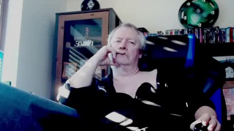 Snapshot of schnatter66 chatting on 17, 2, 2025 Thomas online show from 17, 2, 2025