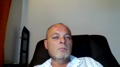Snapshot of schnibschnab chatting on 11, 10, 2025 schnibschnab online show from 11, 10, 2025