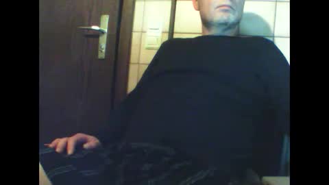 Snapshot of schnibschnab chatting on 21, 12, 2025 schnibschnab online show from 21, 12, 2025