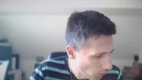 Dildomen online show from 6, 3, 2025