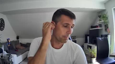 Snapshot of schnuckigeil chatting on 24, 6, 2026 Dildomen online show from 24, 6, 2026