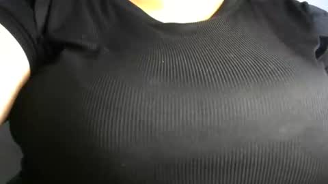 Snapshot of schoco_milf chatting on 22, 9, 2025 mai latina online show from 22, 9, 2025