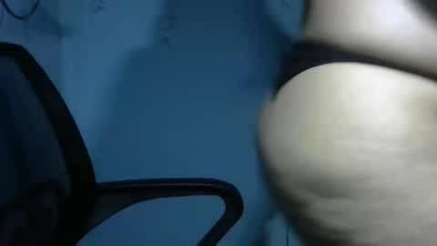 Snapshot of schoco_milf chatting on 4, 2, 2026 mai latina online show from 4, 2, 2026