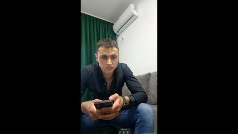 Snapshot of schott682984 chatting on 21, 5, 2026 schott682984 online show from 21, 5, 2026