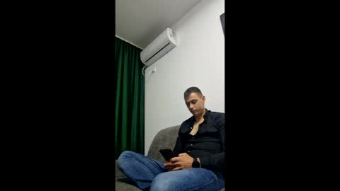 Snapshot of schott682984 chatting on 22, 5, 2026 schott682984 online show from 22, 5, 2026