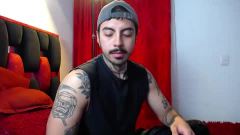 Alejandro help me to reach 200 thumps up online show from 11, 4, 2026