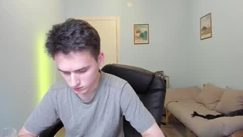 Snapshot of scooby_r chatting on 3, 3, 2025 Thomas brunette and Alex blond online show from 3, 3, 2025