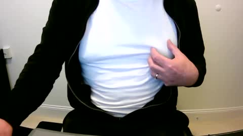 Scott online show from 11, 1, 2025