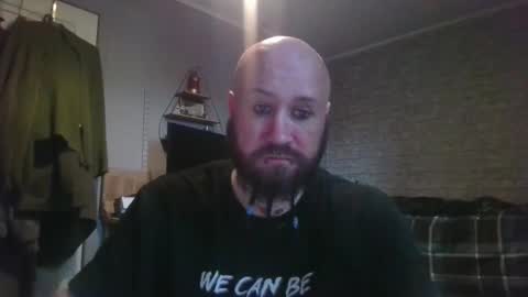 Snapshot of scottish_alien chatting on 5, 4, 2026 Richard James online show from 5, 4, 2026