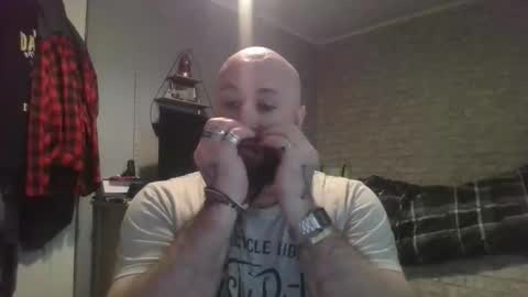 Snapshot of scottish_alien chatting on 14, 4, 2026 Richard James online show from 14, 4, 2026