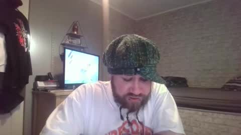 Snapshot of scottish_alien chatting on 26, 4, 2026 Richard James online show from 26, 4, 2026