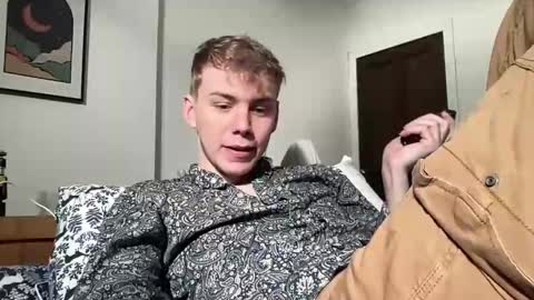 Snapshot of scottish_twink01 chatting on 18, 1, 2025 danny online show from 18, 1, 2025